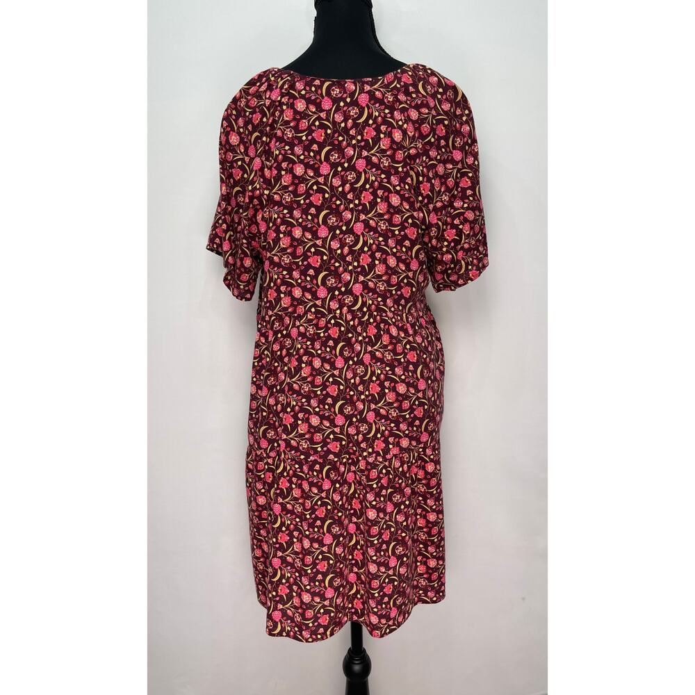 Old Navy Burgundy Floral V Neck Short Sleeve Swing Dress Size Medium - Picture 3 of 10
